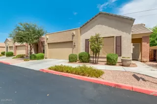 Photo #2: 6107612 Listing 