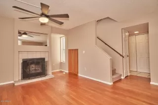 Photo #2: 6107643 Listing 