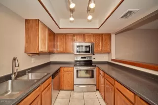 Photo #3: 6107643 Listing 