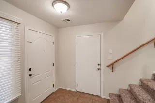 Photo #5: 6107688 Listing 