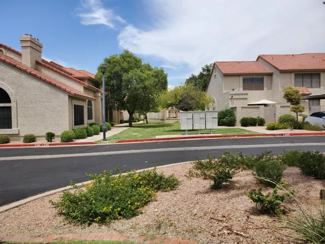 MLS: 6107743 Condo For Sale