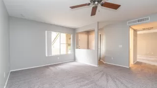 Photo #4: 6107788 Listing