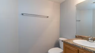 Photo #5: 6107788 Listing