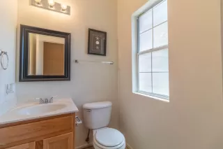 Photo #5: 6108133 Listing