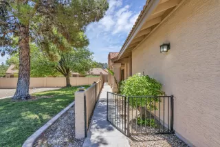 Photo #4: 6108159 Listing