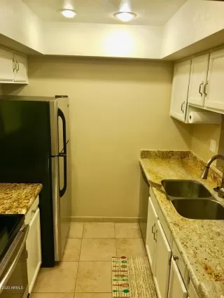 Photo #5: 6108201 Listing 