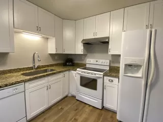 Photo #2: 6108229 Listing 