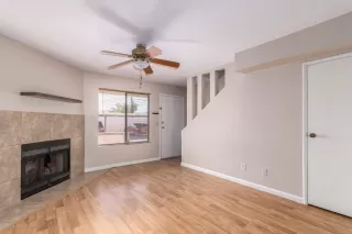 Photo #4: 6108428 Listing