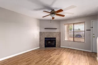 Photo #5: 6108428 Listing