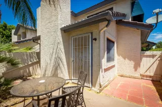 Photo #6: 6108501 Listing