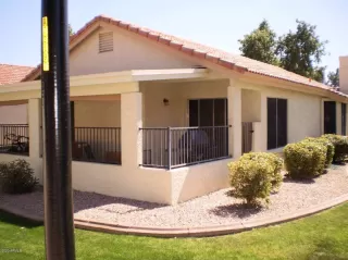 Photo #5: 6108617 Listing