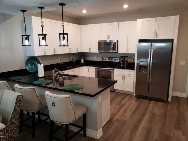 MLS: 6108645 Condo For Sale