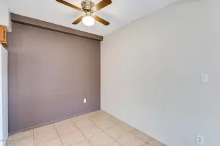 Photo #6: 6108885 Listing