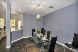 Photo #6: 6108972 Listing