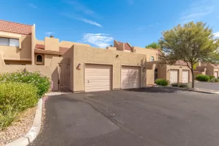 Photo #2: 6108981 Listing