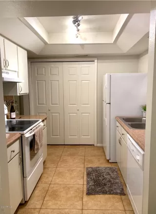 Photo #1: 6108993 Listing