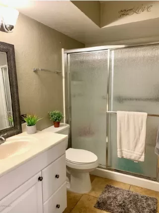 Photo #4: 6108993 Listing