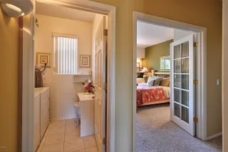 Photo #6: 6109069 Listing