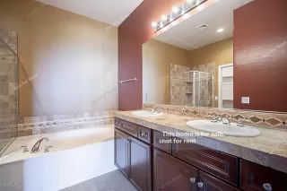 Photo #3: 6109266 Listing