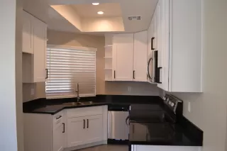 Photo #2: 6109353 Listing 