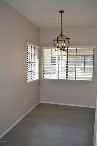 Photo #5: 6109353 Listing 