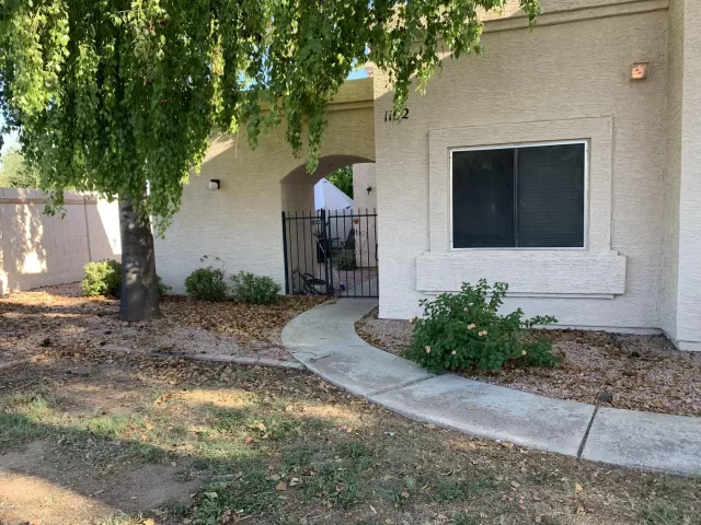 MLS: 6109448 Condo For Sale