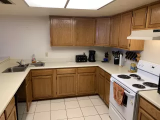 Photo #3: 6109448 Listing