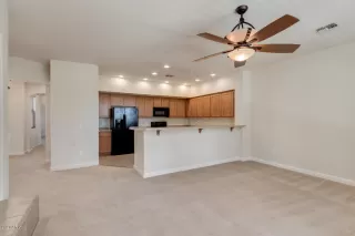 Photo #6: 6109471 Listing 