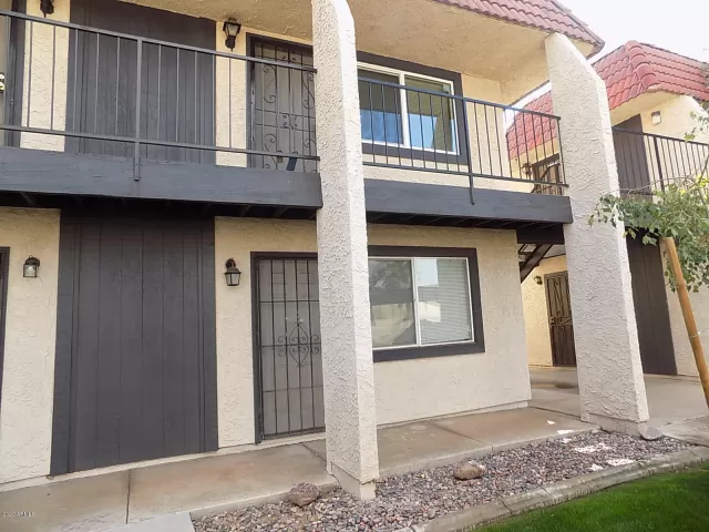 MLS: 6109580 Condo For Sale