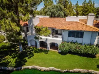 Photo #1: 6109649 Listing