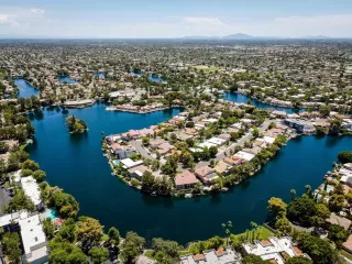 Photo #3: 6109649 Listing