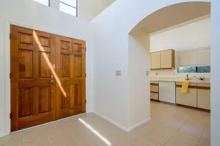 Photo #4: 6109693 Listing