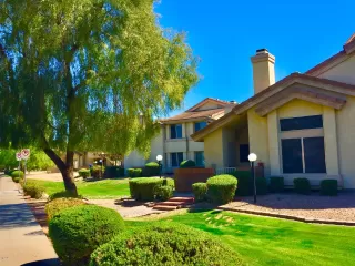 Photo #2: 6109762 Listing 