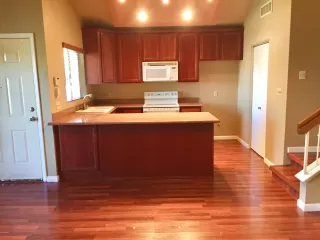 Photo #6: 6109762 Listing 