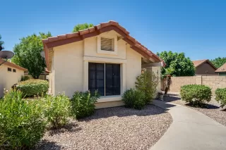 Photo #1: 6109803 Listing