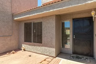 Photo #2: 6109865 Listing