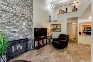 Photo #1: 6109897 Listing 