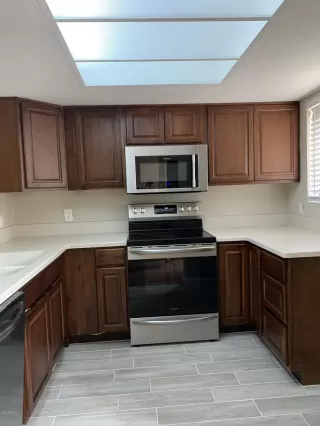 Photo #6: 6109920 Listing