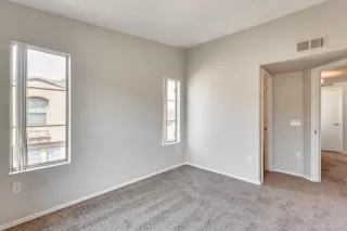 Photo #3: 6110148 Listing