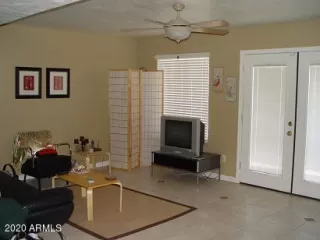 Photo #4: 6110175 Listing