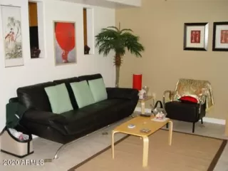 Photo #5: 6110175 Listing