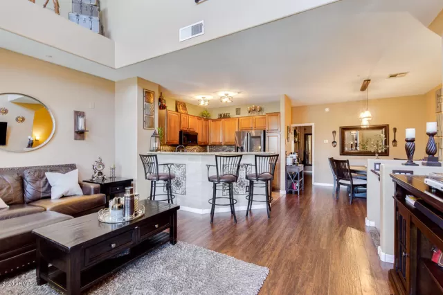 MLS: 6110523 Condo For Sale