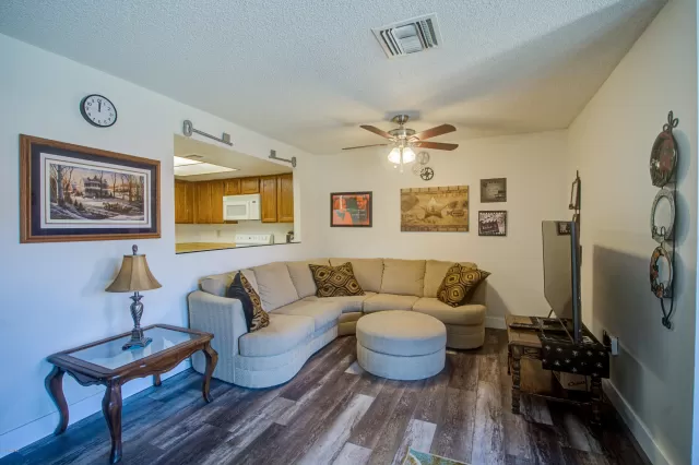 MLS: 6110539 Condo For Sale