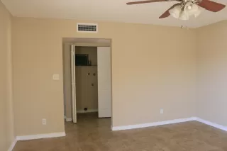 Photo #5: 6110556 Listing 