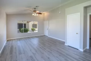 Photo #5: 6110658 Listing