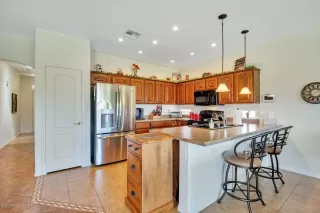 Photo #1: 6110865 Listing 