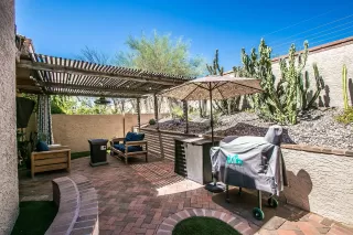 Photo #2: 6110887 Listing 