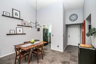 Photo #6: 6110887 Listing 