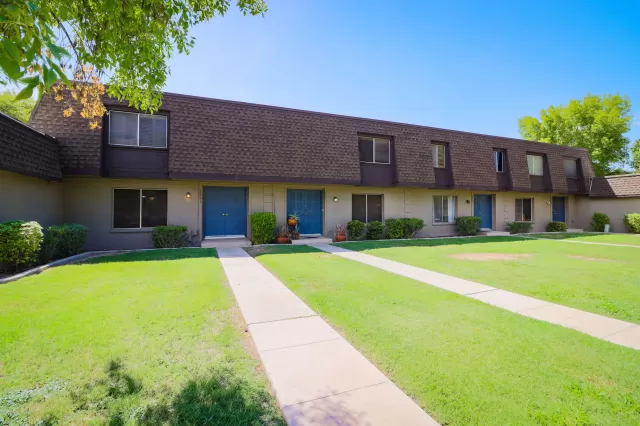 MLS: 6110974 Condo For Sale