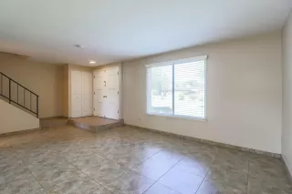 Photo #4: 6110974 Listing